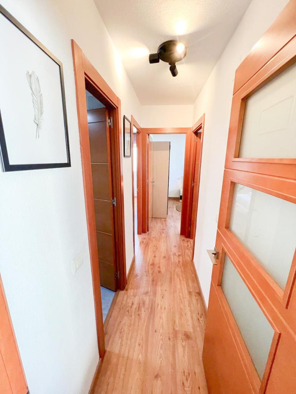 Large & Cozy Centrally Apartment Torremolinos Eksteriør billede